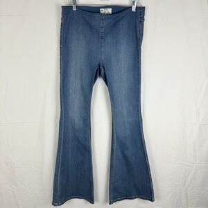 Free People Penny Pull On Flare Jeans Blue Medium Wash Boho Womens 31